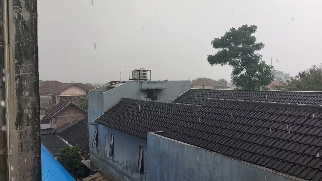 ASMR suara hujan 