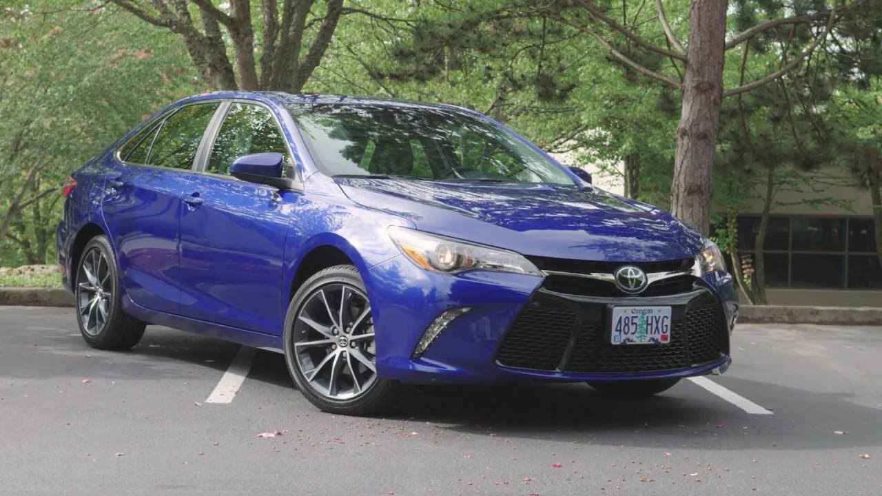 2016 Toyota Camry XSE Review - AutoNation