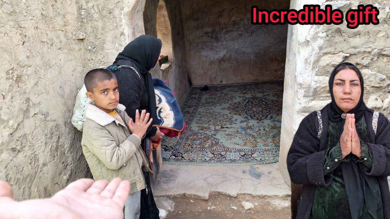 Добрый человек помог людям положить конец четырем годам бездомности, подарив им дом мечты.