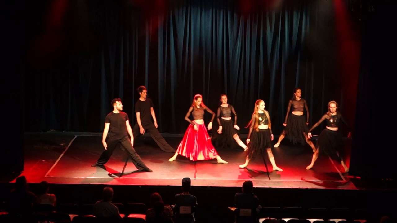 Rock on Pointe dances to Rhiannon.