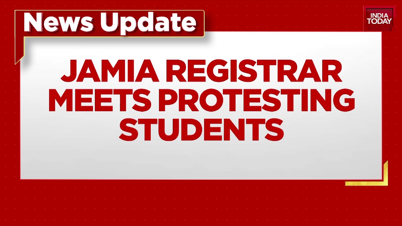 Breaking: Jamia Registrar Meets Protesting Students, Blames Congress MPs Of Trespass And Instigation