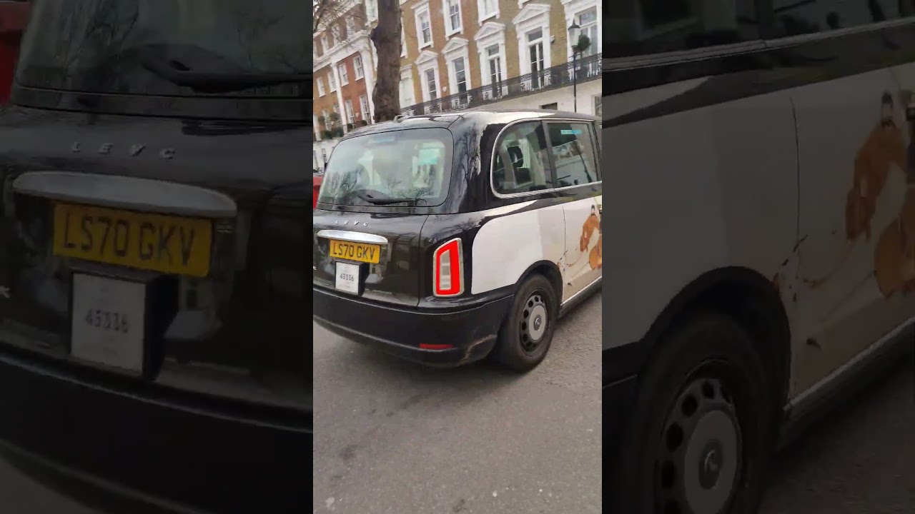 TX LEVC swifting around the bend #blacktaxi