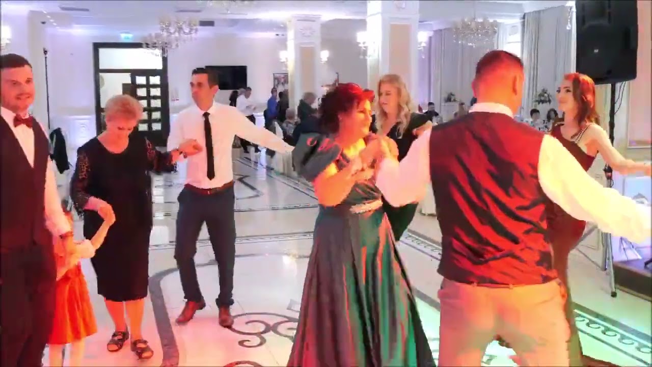 FORMATIA NOVA BAND IASI  FORMATIE NUNTA  IASI  BACAU, SUCEAVA, BOTOSANI, VASLUI, NEAMT,