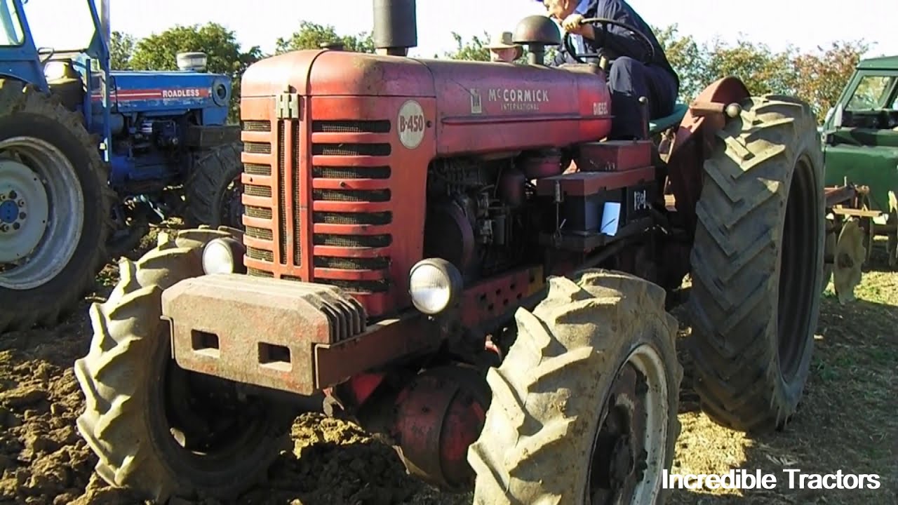 1966 Roadless McCormick IH B450 County 4x4 4-Cyl Diesel Tractor (55 HP) with Disc Cultivator