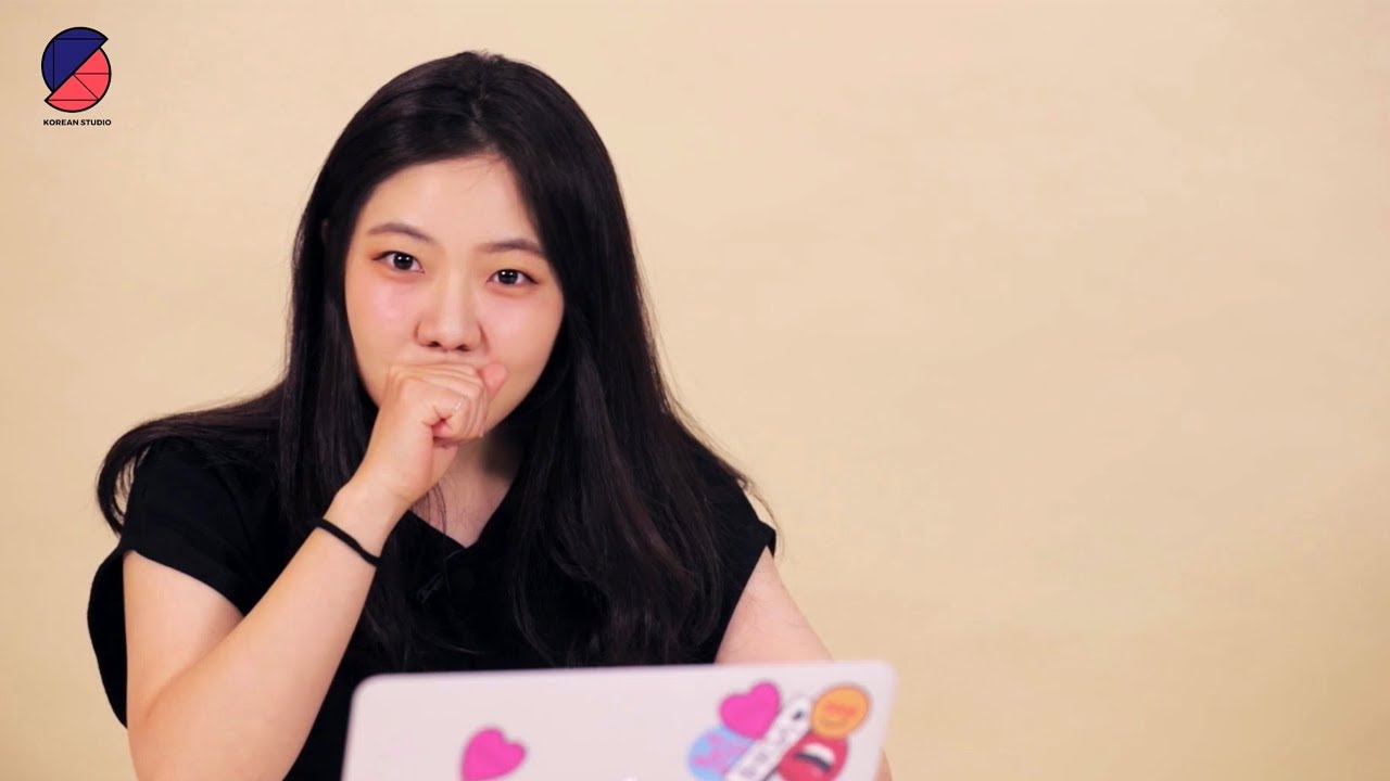 Western kiss scene and Eastern kiss scene