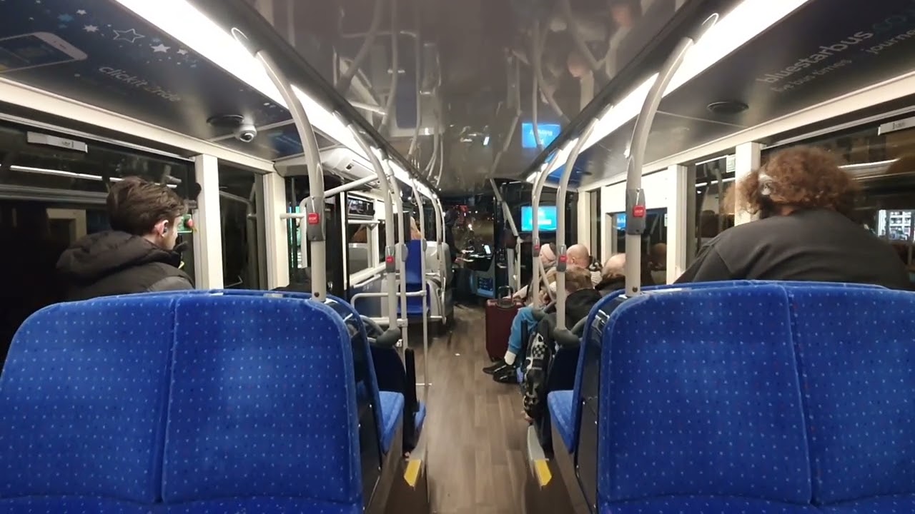 Go South Coast (Bluetstar) ADL Enviro400 City 1252 (HF68 DXW) Route 18