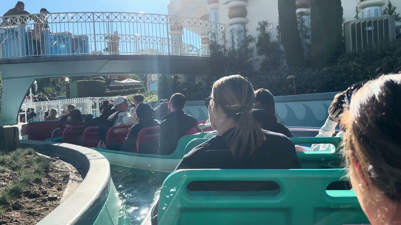 It's a Small World Holiday 2024-2025 season at Disneyland - Part 3/3