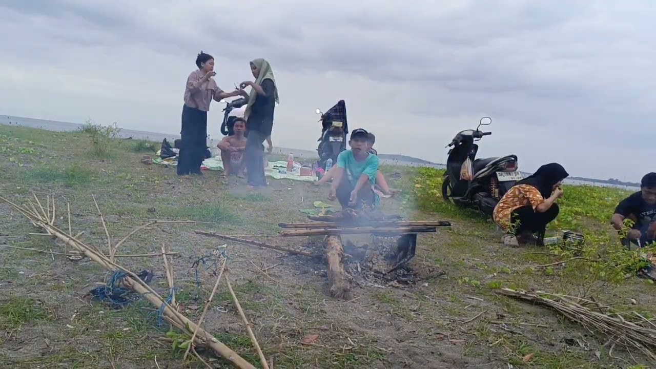 liburan ke pantai