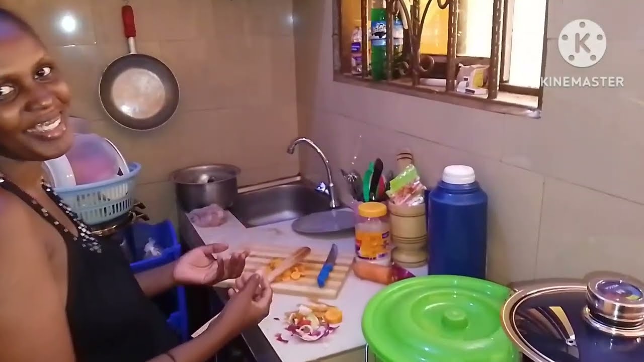 DELICIOUS!!!! COOKING WHITE RICE,BEANS WITH GHEE (BUTTER FAT) 