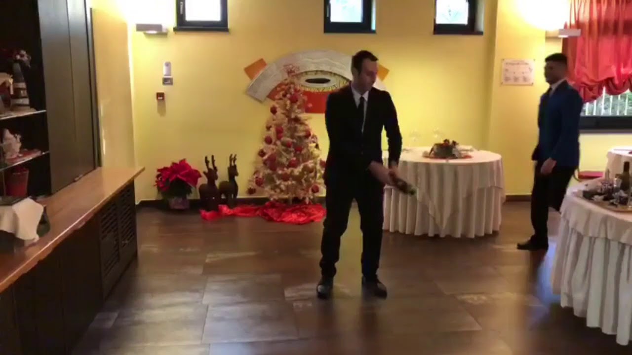 AUGURI DI BUON NATALE E 2018 STAFF HOTEL POMPEI RESORT
