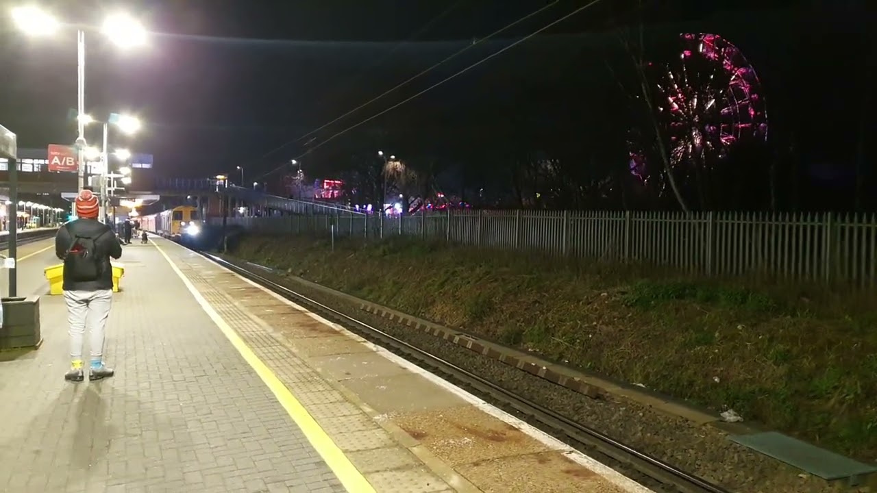 1Z21 1505 Harwich Town to PeterboroughDeparting todayRailAdventure arriving at stevenage Station 