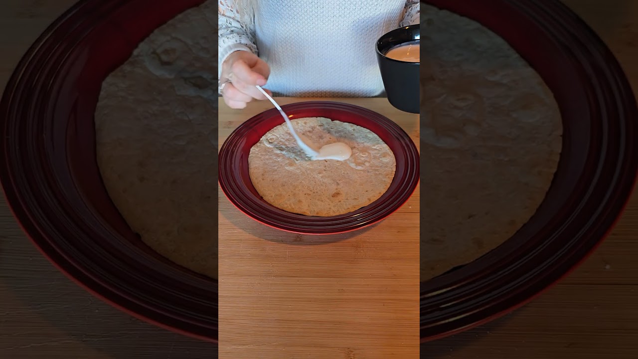 Unbelievably Delicious: Taco Night with a Norwegian Twist! 🇳🇴🌮#foodshorts #tacos