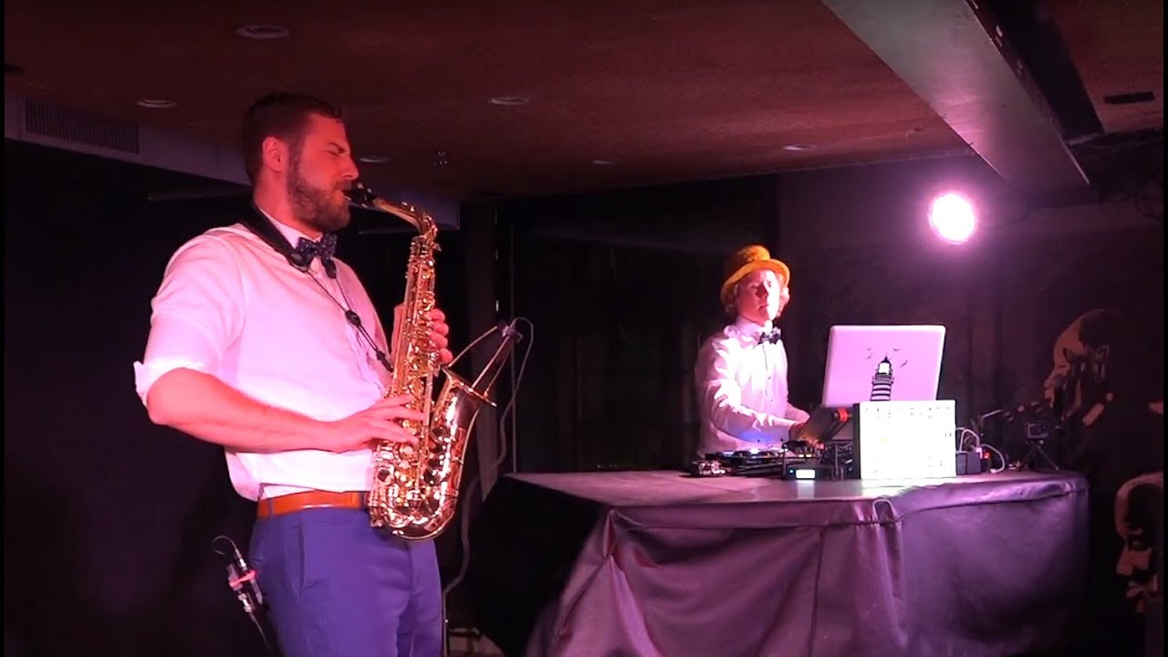 SAXOBEATZ DEEP HOUSE Live Set @ MAHOGANY HALL, Bern, Switzerland