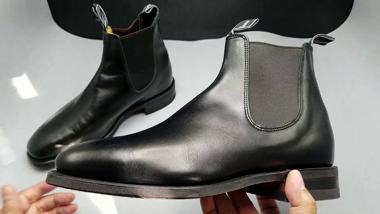 R.M. Williams Comfort Craftsman