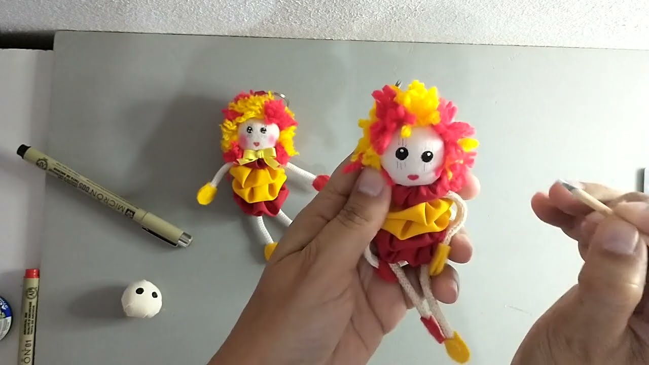 boneca de fuxico Emília