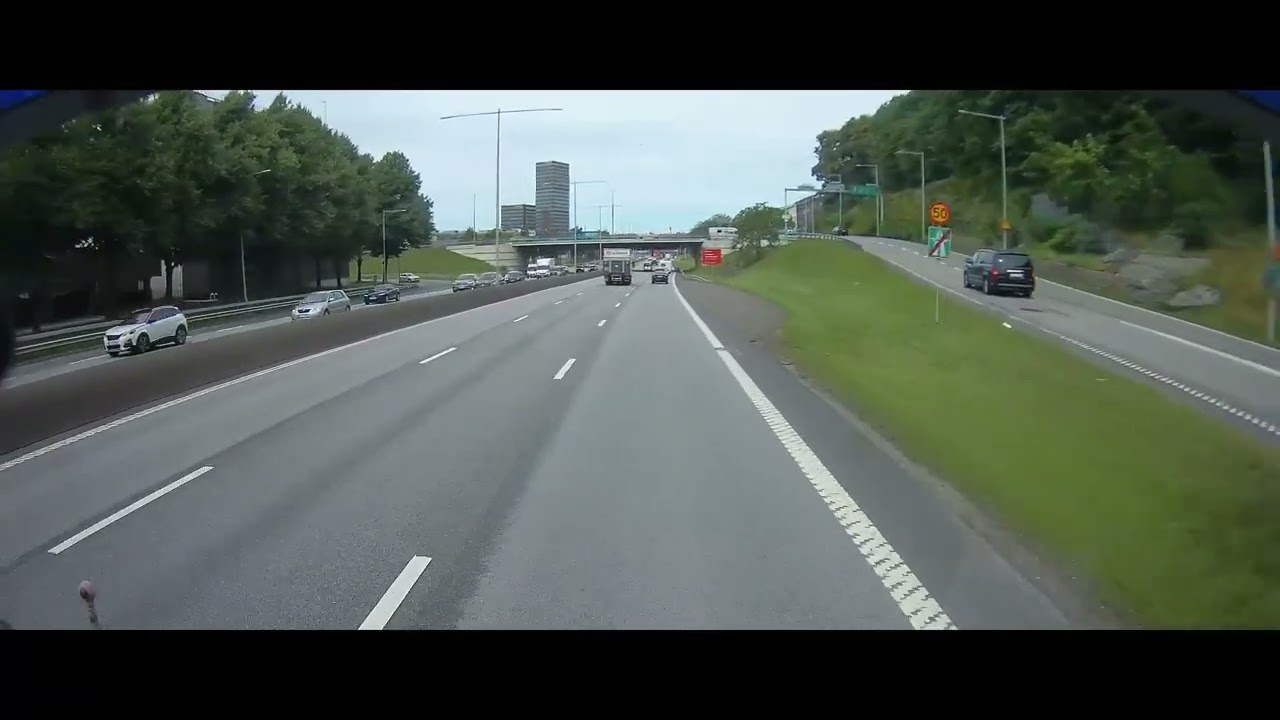Driving my old Scania through Gothenburg in summer 2024