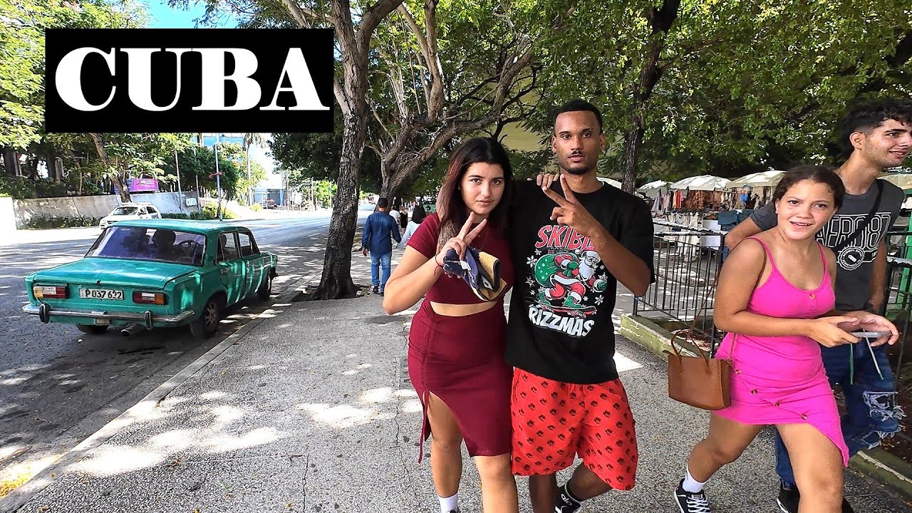 Cuba Street Vibes 2025 🇨🇺 | Obispo Street & Prado | Cuban Music, Dancing & Classic Cars | 4K