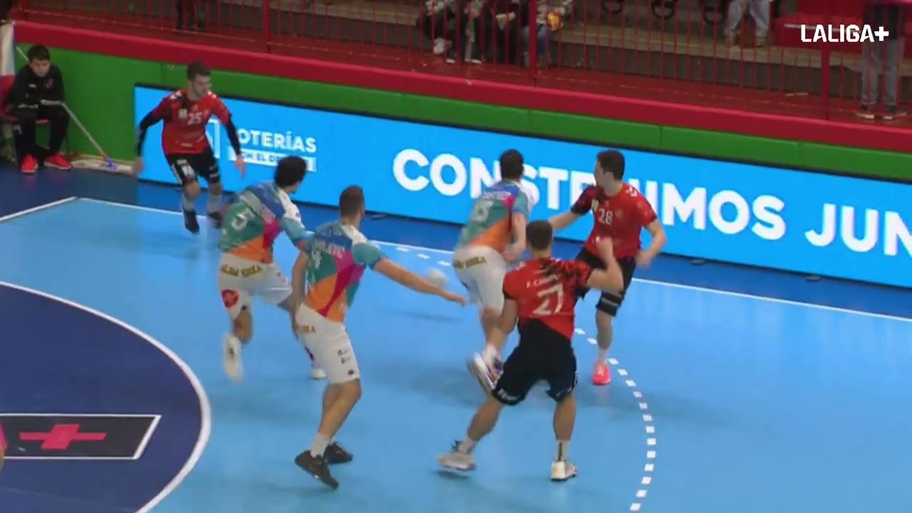 34ª Liga Plenitude ASOBAL J13: Bathco BM. Torrelavega - ABANCA Ademar León 31-30
