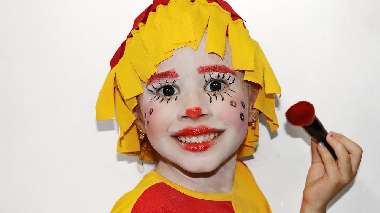 VIRANDO EMíLIA DO SÍTIO DO PICAPAU AMARELO - VALENTINA