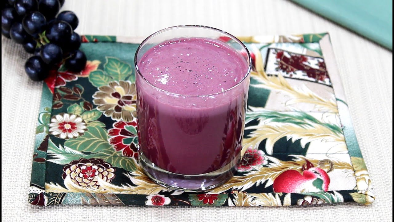 Ponche de Uva (Grape Juice Punch)