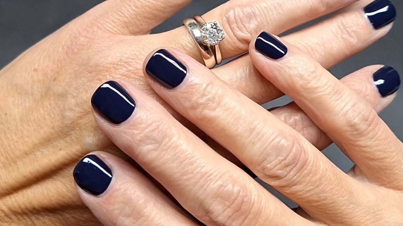 OPI 'Isn't It Grand Avenue'