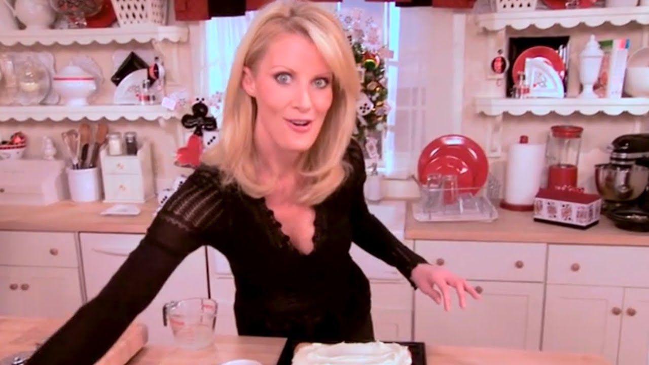 Sandra Lee - Grilled Fruit Pizza