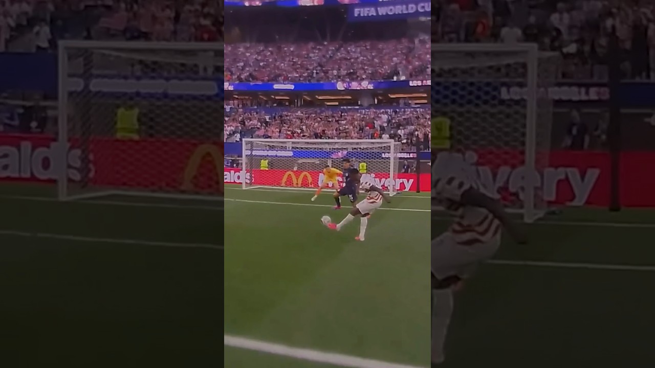 Balogun bags a FIFA World Cup brace for USA! #shorts #fifaworldcuponyt #usa