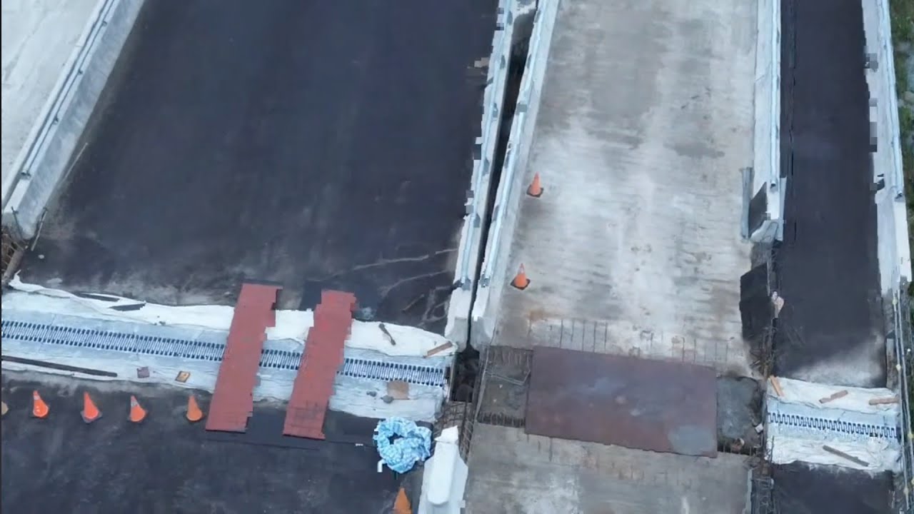 2026.01.31  淡江大橋 八里端 南下主線機車道第二節伸縮縫完成 施工概況近距觀察 空拍 LIVE 直播