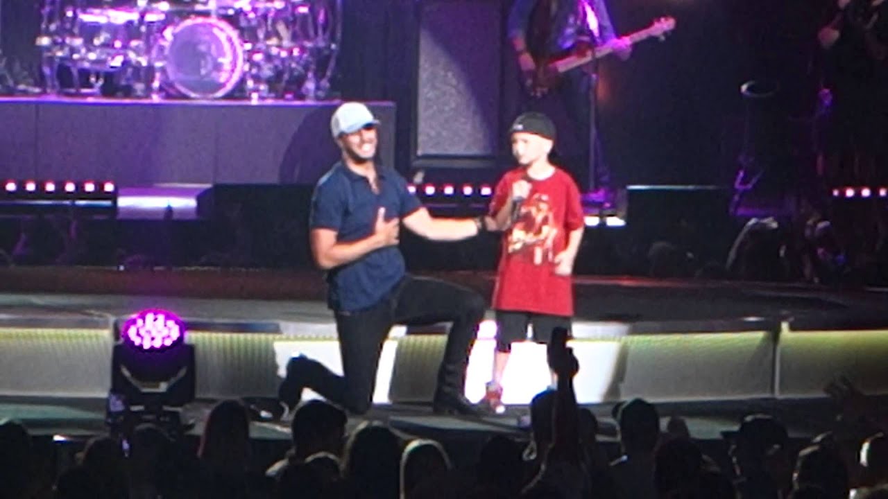 Luke Bryan - This Is How We Roll - Sioux Falls, SD