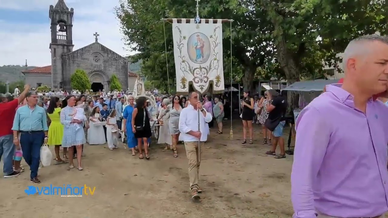 VALMIÑORTV - Procesión de la Virgen de los Milagros en Peitieiros