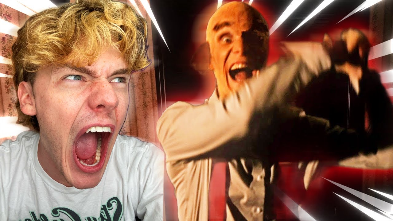 Getting lost in a creepy hotel... - At Dead of Night (Part 1)