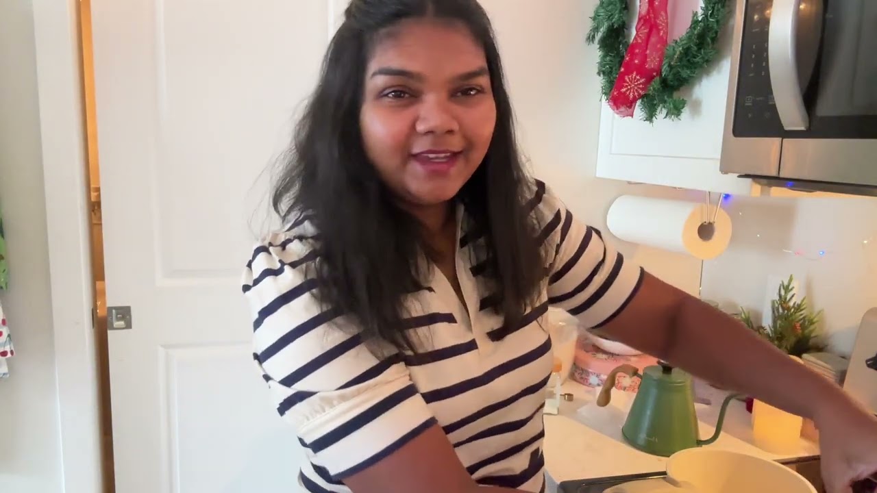 Kandipa Christmas ku try panuga | Tamil Recipe Video | Cinnamon Buns | Ben and Sheeba | Tamil Ponnu