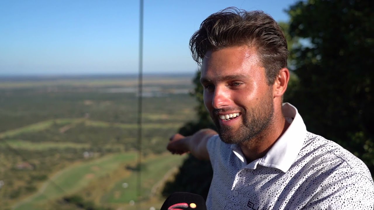 Tee-off from top of the mountain