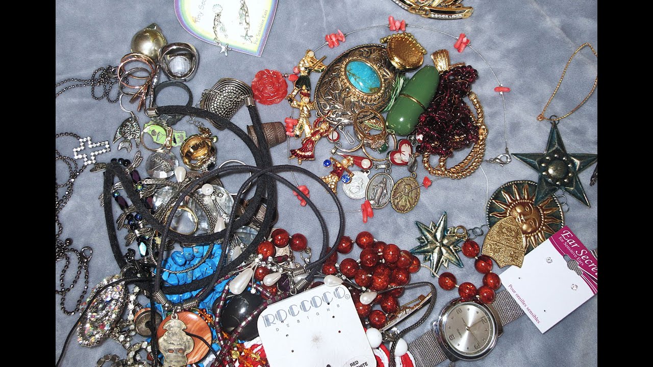 Vintage jar unjaring, opening. Part 2. Vintage jewelry finds.  #vintagejewelry #thrifthaul #vintage