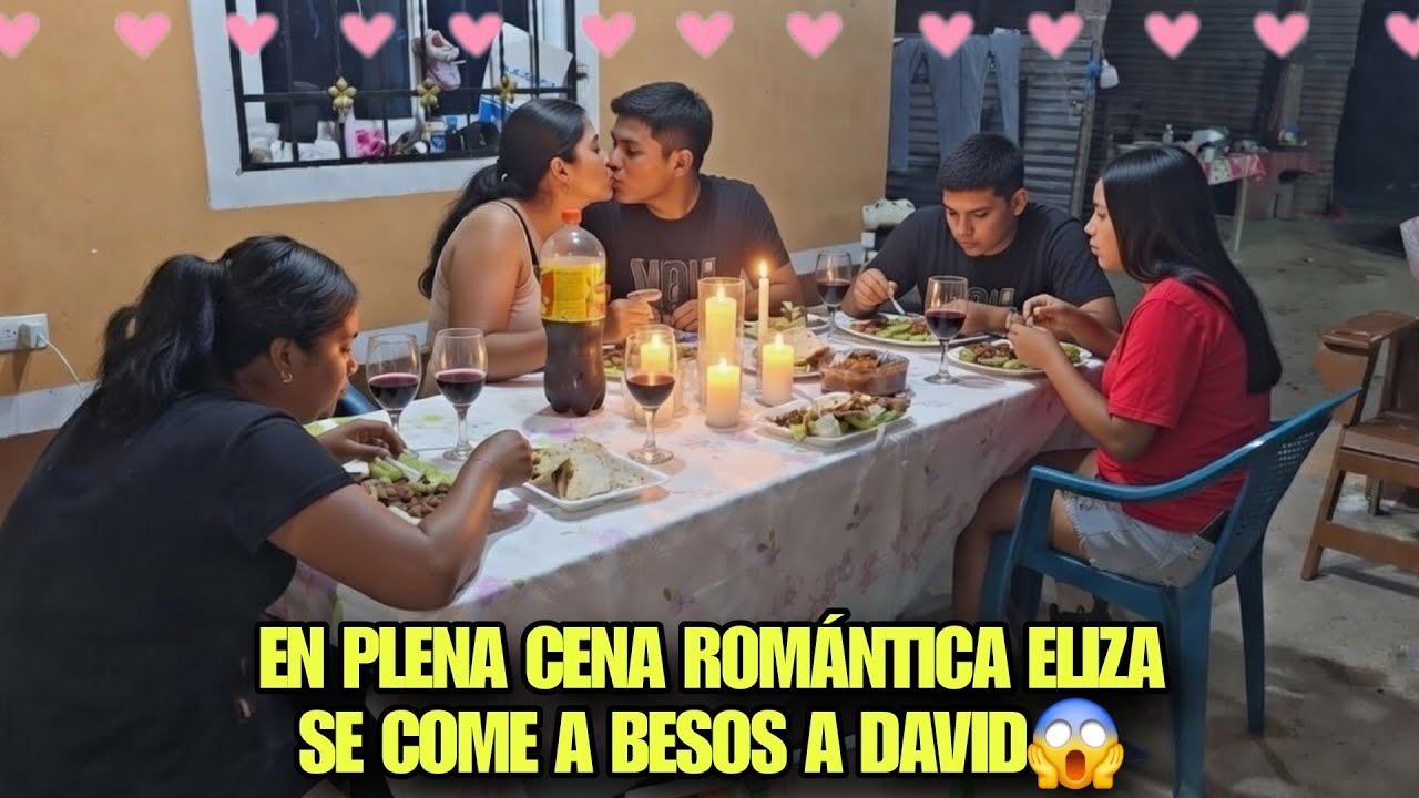 ELIZA Bien Enamorada Se Come A Besos A DAVID Mientras Le Da Comida De Boca A Boca😱