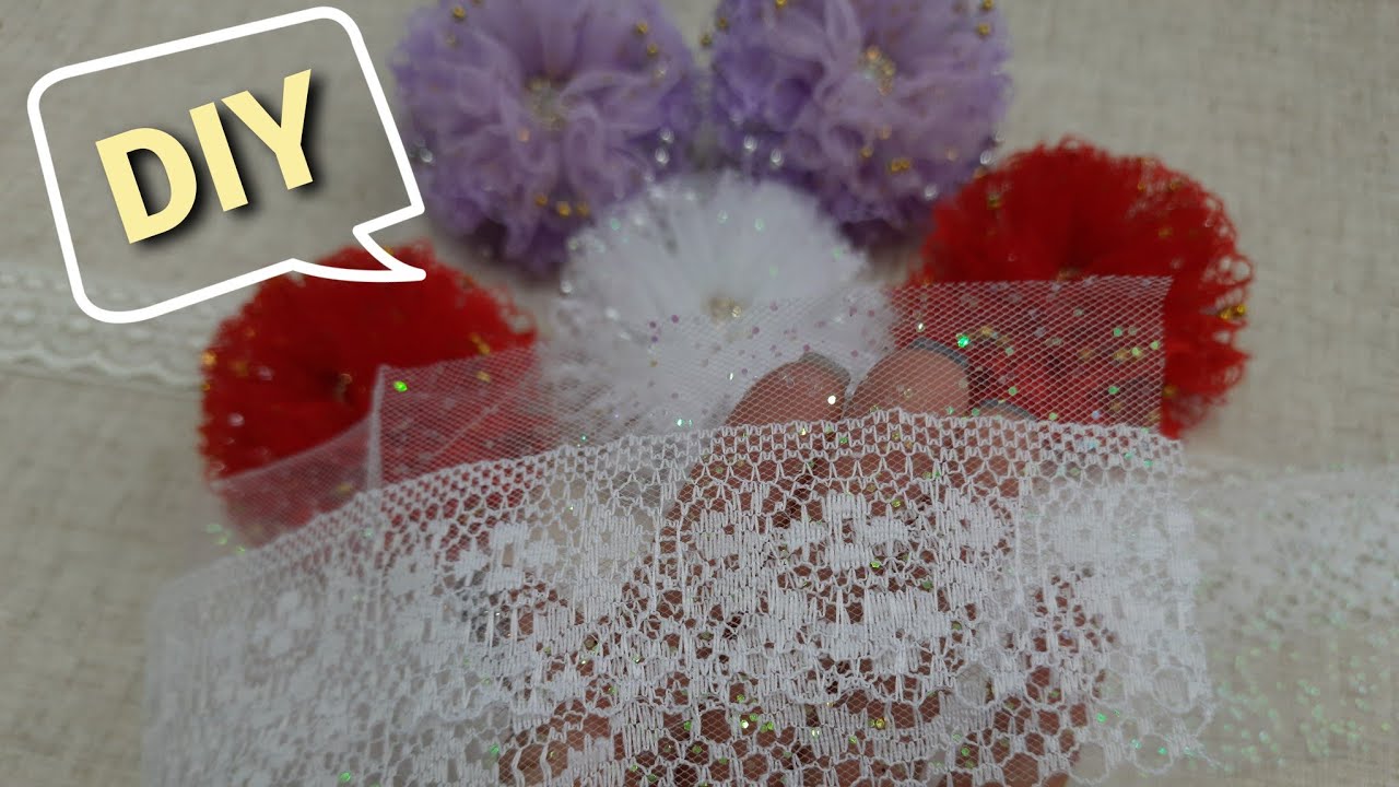 DIY. Кружево, фатин + ювелирная серединка и праздничный бант готов)))!! Festive bow!