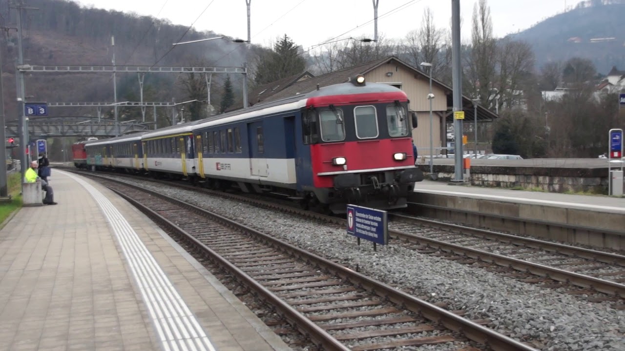 Abfahrt SBB-EWI-Einschaltzug in Aesch