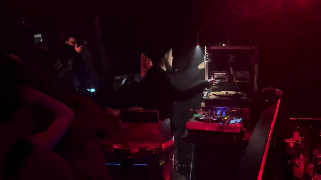 Afrikan Warriors Soundsystem plays ADWA@Dub Pressure #3 Antwerpen(9-12-2023)
