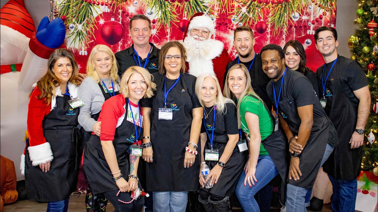 HoliJOY🎄- A unique holiday event that focuses on giving kids the opportunity to GIVE to others ❤️