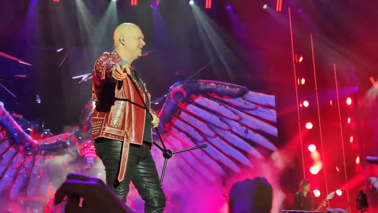 Helloween - Eagle Fly Free (15/11/2025 - La Cubierta de Leganés)
