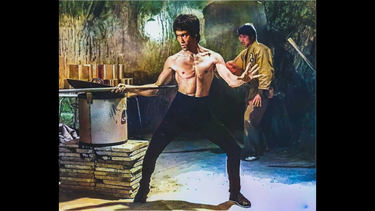 Bruce Lee  -  Enter the Magic