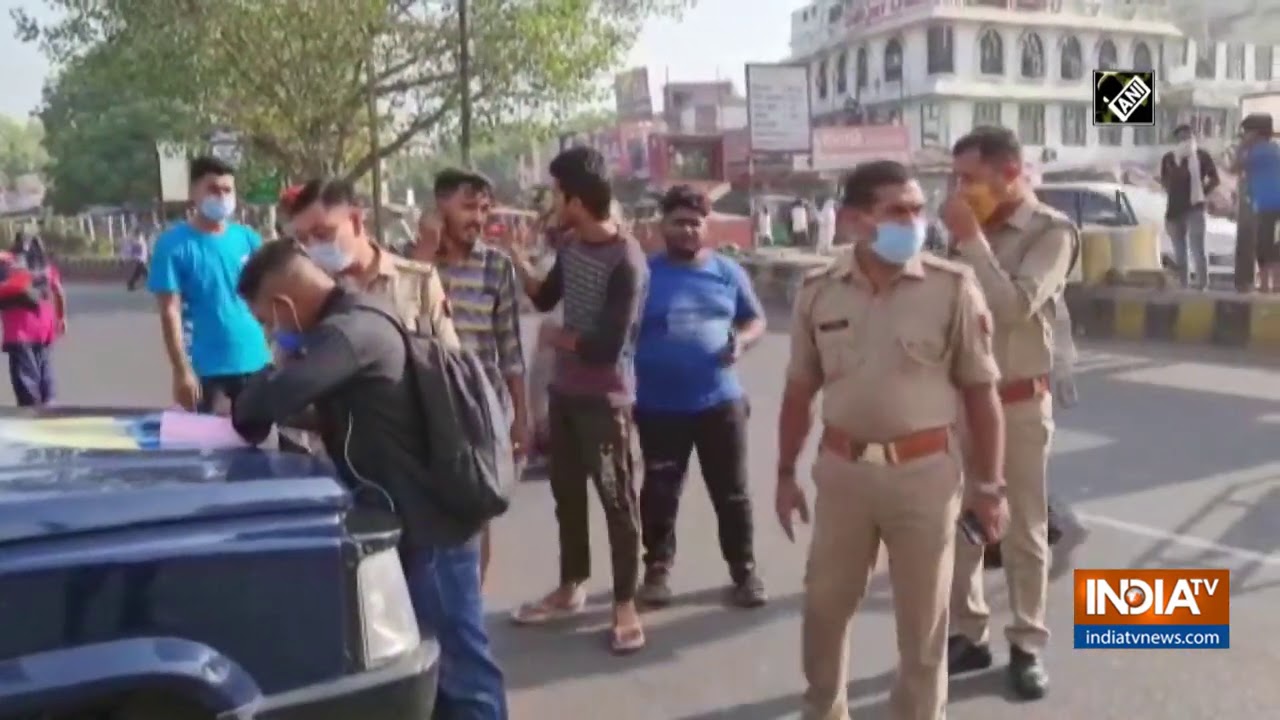 COVID-19: UP Police penalise people not wearing masks in Meerut