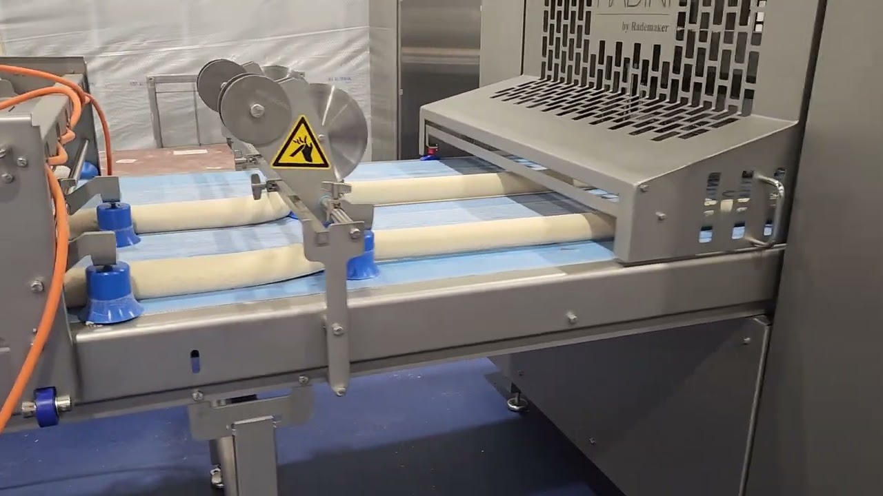cinnamon roll line