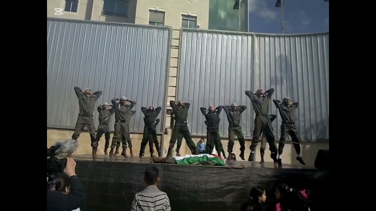 فرقة اكاليل للفنون الشعبية # نابلس  # لوحة الشهيد بدري يارفيق العمر