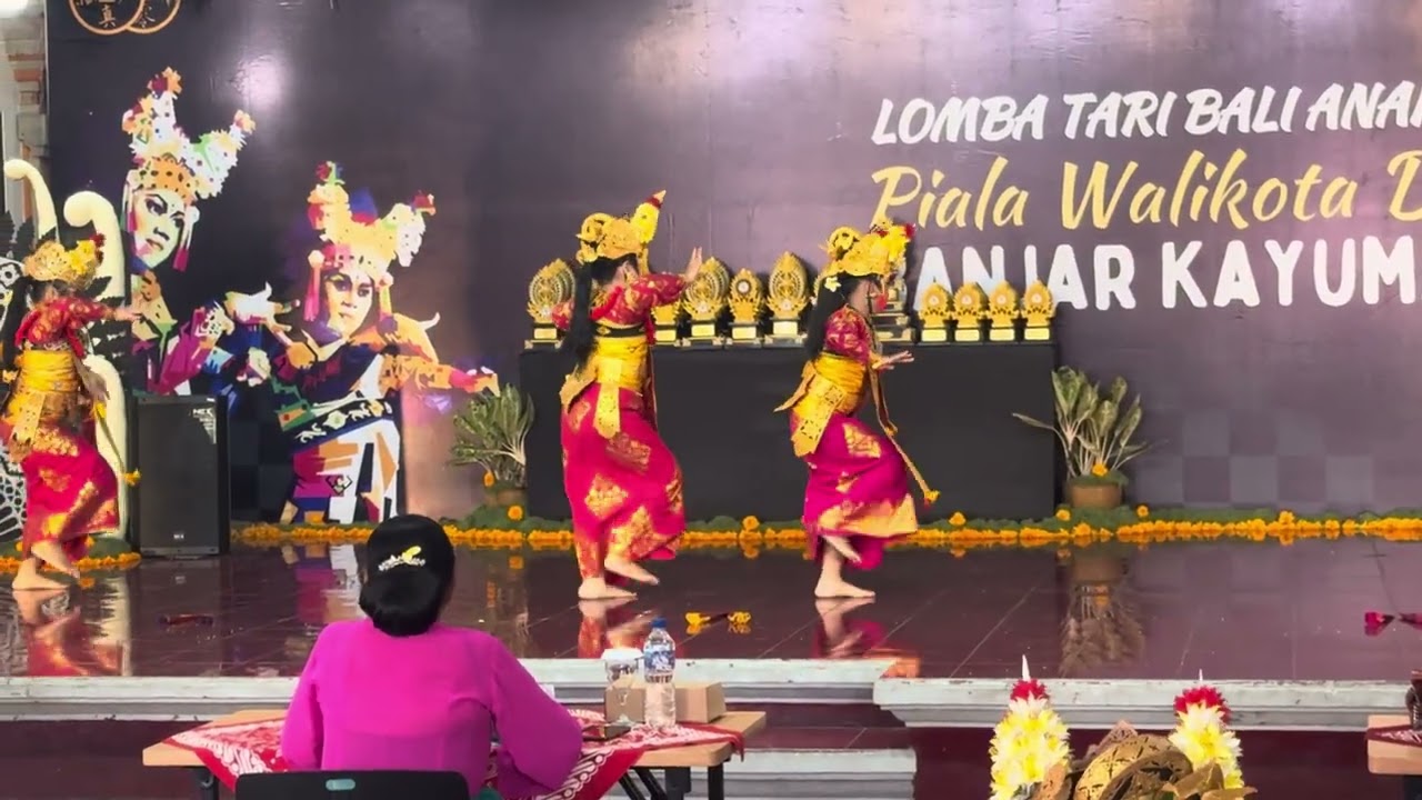 Hari H Novita pentas Perdana Tari Condong No 72
