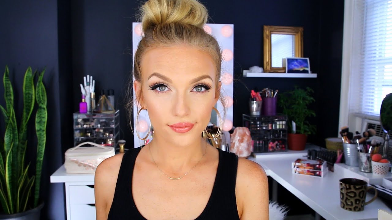 REVIEW + DEMO | Too Faced Born This Way Foundation