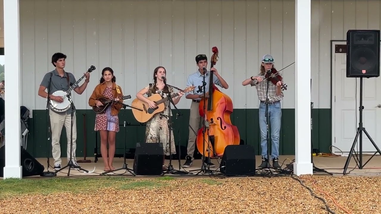 White Freightliner Blues