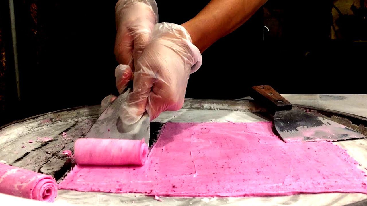 Ice Cream Rolls | Dragon Fruit / Fried Thailand Ice Cream rolled in New York (Juicy Spot)