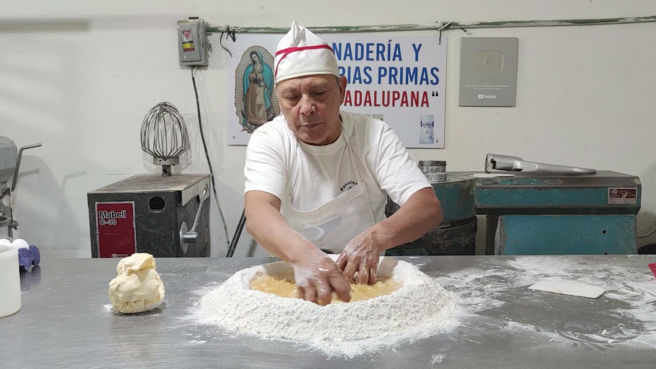 PAN DE MUERTO CON MASA MADRE