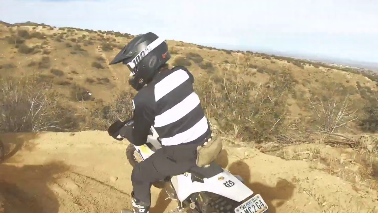 Local hot-lap with the homies. 🌵 #WLFenduro